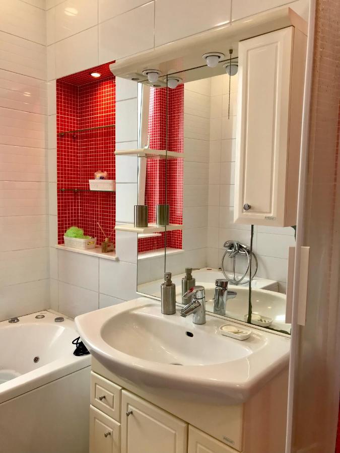 צ'רנוביץ Family Apartment Near The University מראה חיצוני תמונה